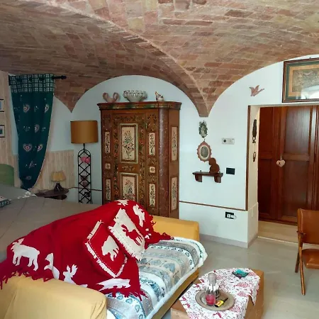 Gioiello Di Montagna 아파트 *